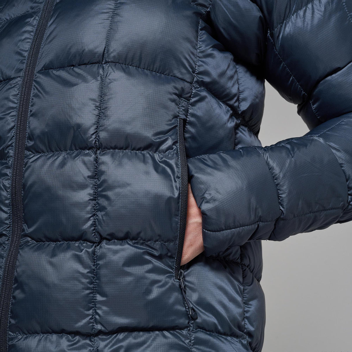 Women's Icarus 3.0 Hooded Insulated Jacket
