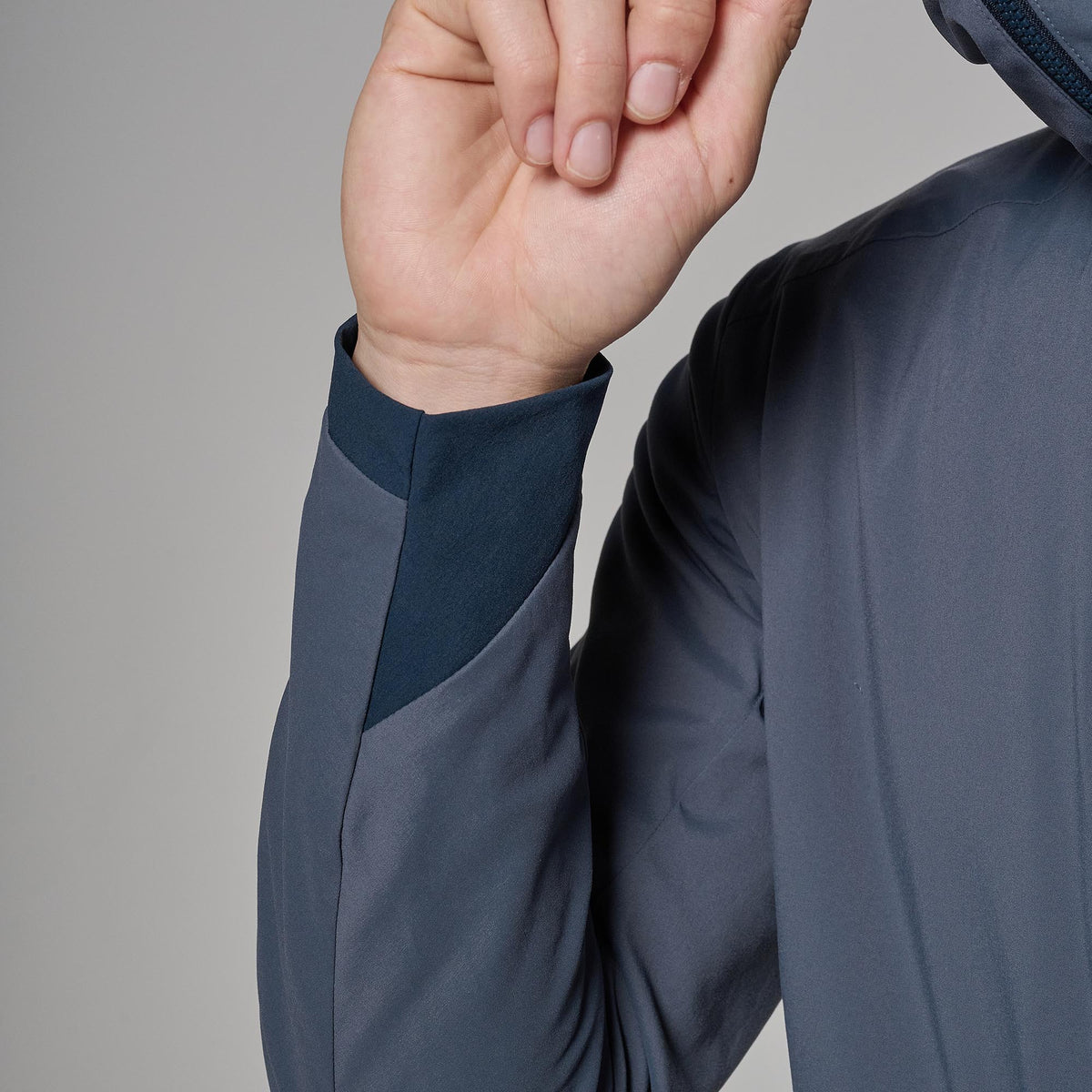 Men's Khamsin Lite Hooded Softshell Jacket