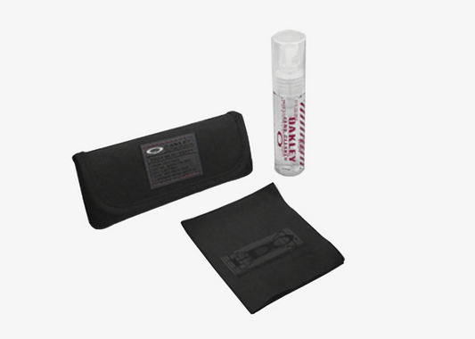 Oakley® Lens Cleaning Kit